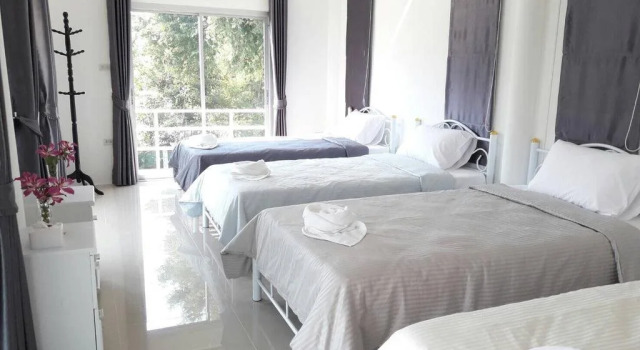 Baansuan Keb Tawan Resort, Buchen Sie Resort Ban Khok Krathin Lopburi Province