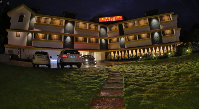 Highland Resort, Забронировать Курортный отель Отели штата Махараштры 3 звезды, 3*