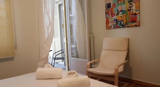 Апартаменты Deluxe Violet Errathens Apartment - Athens Center, 7 BD, 3 BATH