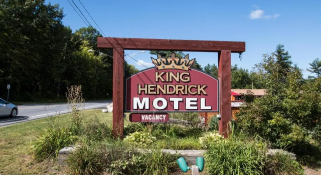 Номер Standard King Hendrick Motel