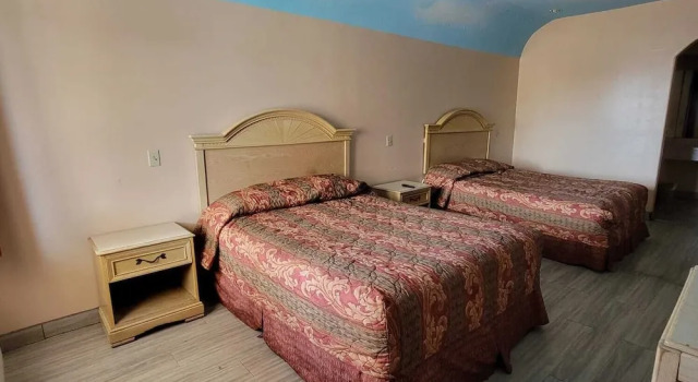 Двухместный номер Standard Woodland Inn & Suites
