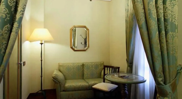 Полулюкс Hotel Arnaldo Aquila D’oro