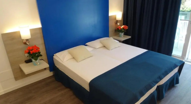 Полулюкс с балконом Hotel Abbazia