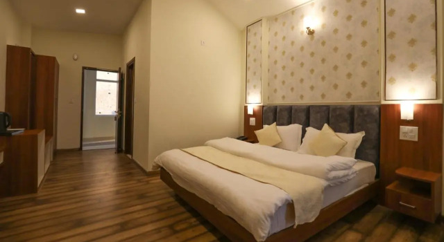 Hotel Le Halcyon Kasauli, Забронировать Отель Отели штата Химачал-Прадеш 3 звезды, 3*