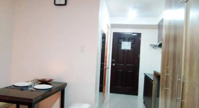 Stunning Studio Type - 1641 - 16th Flr Persimmon, Book Apartment Cebu City Cebu