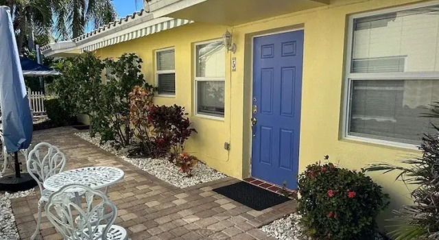 Двухместная студия Deluxe с красивым видом из окна Bahama Beach Club Pompano