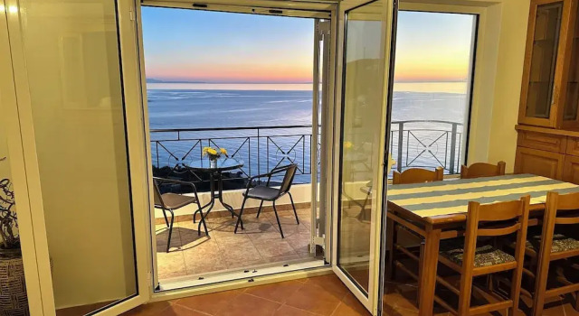Roomers Himara, Book Lejlighed Himarë Vlorë County