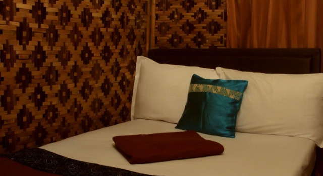 Standard Zimmer Bantal Guling Villa