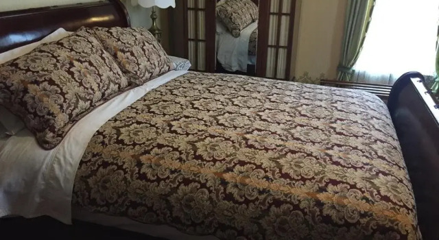 Bread & Roses Inn, Rezervovat Hotel Hotely v Nové Skotsko s parkováním, Parkování