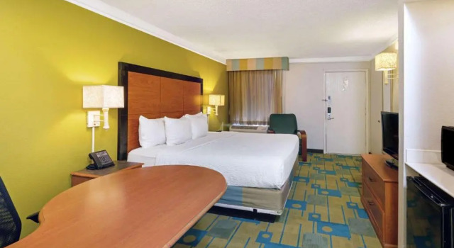 Двухместный номер Travelodge by Wyndham Phoenix North