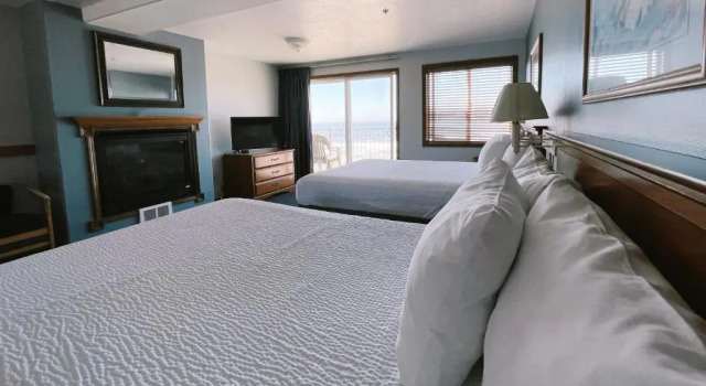 Двухместный номер Standard с балконом The Sandcastle Beachfront Hotel