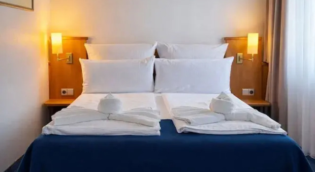 Luna Inn, Reserva ahora Hotel Stuttgart Baden-Wurtemberg, cerca de Killesberg
