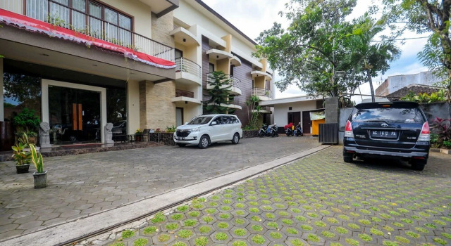 Airy Klojen UM Raung 2 Malang, Rezervovat Hotel Malang East Java, poblíž Taman Rekreasi Senaputra