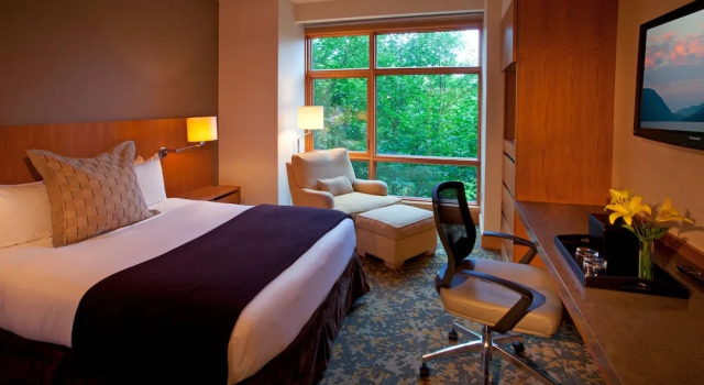 Номер Deluxe Cedarbrook Lodge