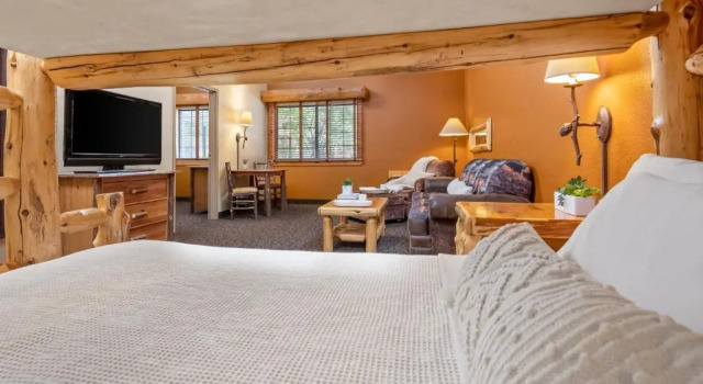 Familie Suite bantr Grand Hotel Wausau - Rothschild