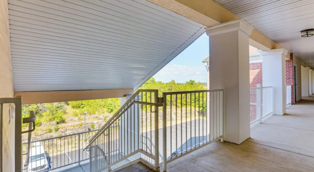 Branson Condo w/ Pool Access & Views, 3 Mi Dtwn!, Забронировать Апартаменты/квартира Отели Table Rock Lake с парковкой, Парковка