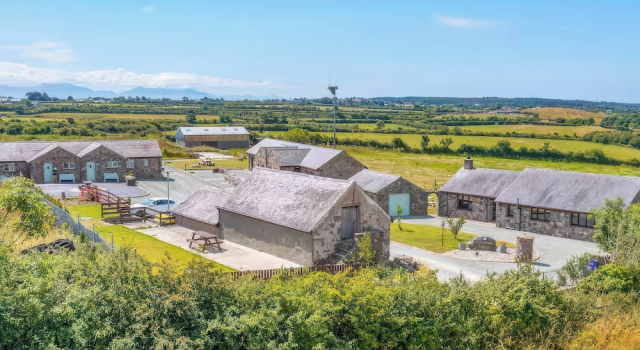 Kestrel Cottage, Book Feriehus Dwyran Anglesey