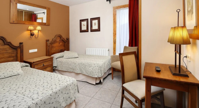 Номер Standard Hotel Restaurante Revestido
