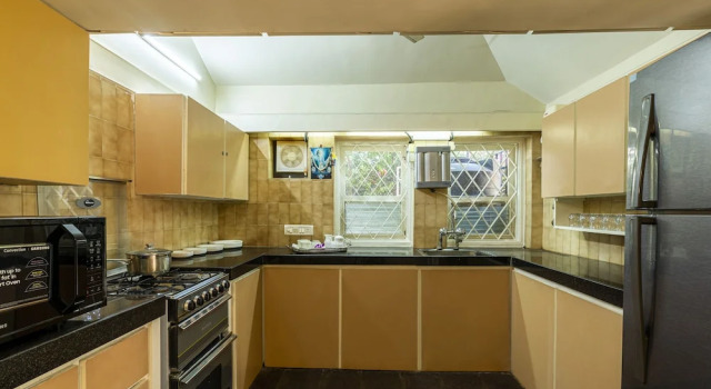 Вилла с балконом amã Stays & Trails Beach House Madh Island, Mumbai