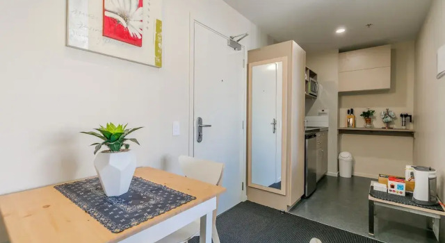 2 Bedroom Apt with City-view in Waldorf Tetra (Tetra 1105)