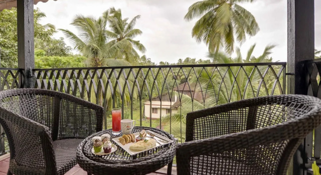 Двухместный люкс Elegance с балконом Novotel Goa Resort & Spa Candolim