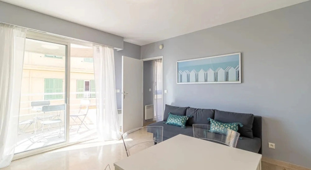 1 Room Apartment 1 Minute From Monaco