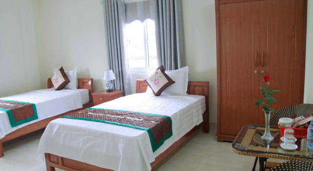 Family Transit Hotel