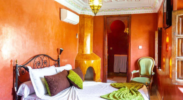 Riad Le Dromadaire Bleu by Weekome