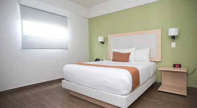 Двухместный номер Standard с красивым видом из окна Sleep Inn Mazatlan