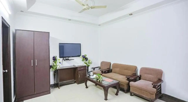 FabHotel F9 H Block Sector 51