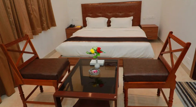 Номер Deluxe TM INN Hotel