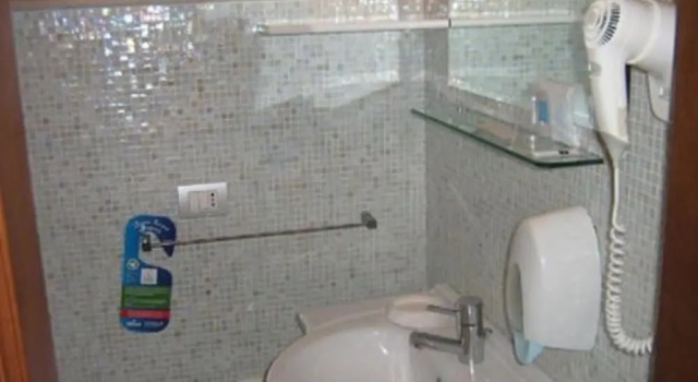 Двухместный номер Standard с балконом и с видом на горы Albergo Auralba