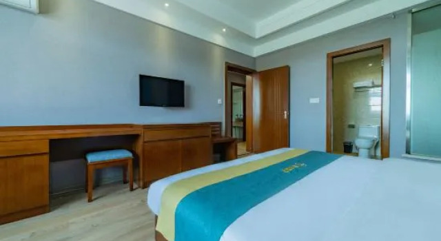 Люкс Deluxe Manbo Hotel (Yichang Wuyue Plaza actually Home Store)
