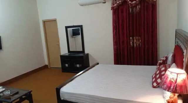 Номер Deluxe White Rose Guest House Karachi