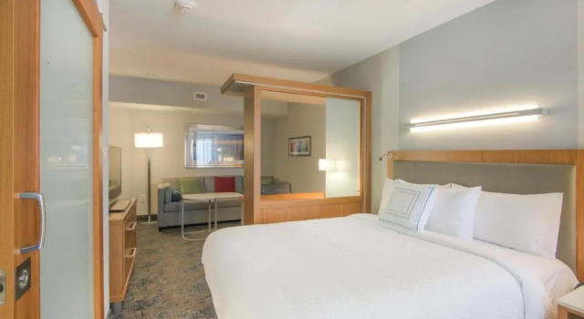 Люкс SpringHill Suites by Marriott Wilmington Wrightsville Beach