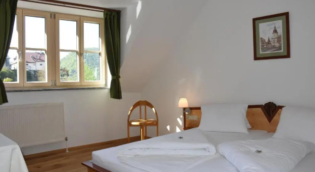 Winzerhof - Gästehaus Stöger, Book Guesthouse Dürnstein 