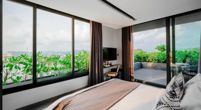 Люкс с видом на город M Hotel Phu Quoc