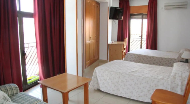 Hostal Cazalegas, Rezervovat Hotel Cazalegas 