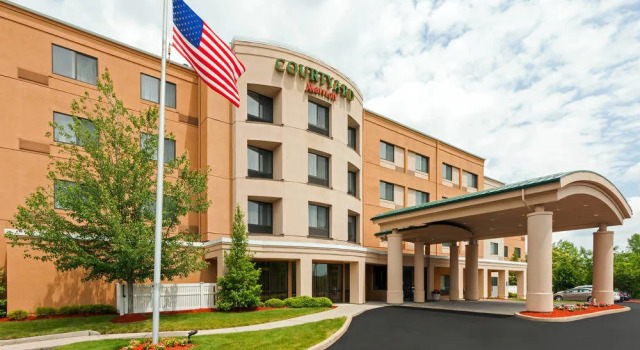 Courtyard Hartford Farmington, Réserver Hôtel Farmington Connecticut