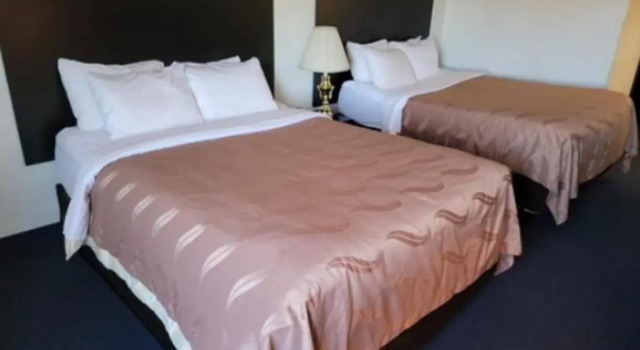 Четырёхместный номер Standard FairBridge Inn & Suites Sunnyside