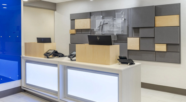 Holiday Inn Express Hotel & Suites Albuquerque Midtown, Rezerwuj Hotel Hotele w Albuquerque z basenem, Basen