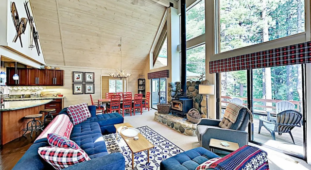 New Listing! Modern W/ Pool & Private Garage 4 Bedroom Home