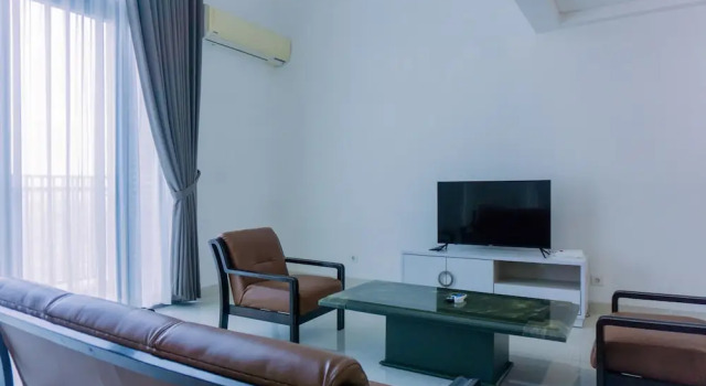 Modern Look And Spacious 1Br At Neo Soho Apartment, Book Apartment Grogol Jakarta