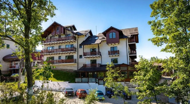 Yael Apartments