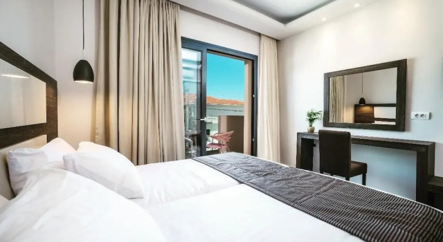 Семейный номер Standard с балконом ABATON Luxury Resort