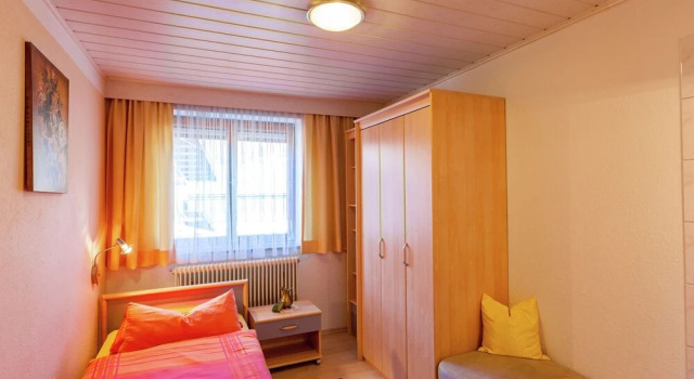 Spacious Apartment In Längenfeld near Ski Area, Забронировать Апартаменты/квартира Апартаменты Тироля, Апартаменты/квартира