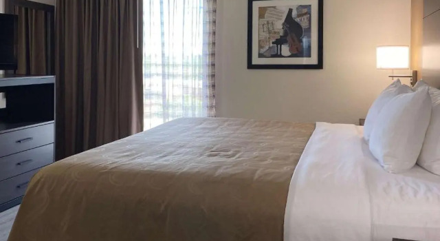 Люкс Quality Inn Branson - Hwy 76 Central
