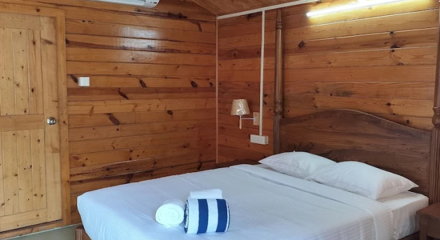 B R Cottages, Book Feriehus Hoteller i Palolem med parkering, Parkering