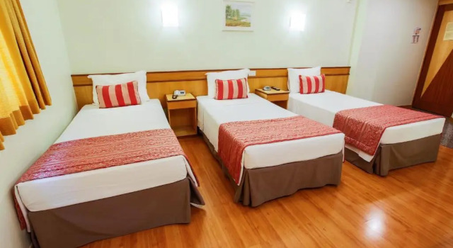 Трёхместный номер Standard Scorial Rio Hotel
