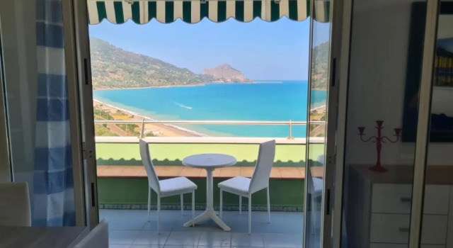 Студия CH Exclusive Apartments